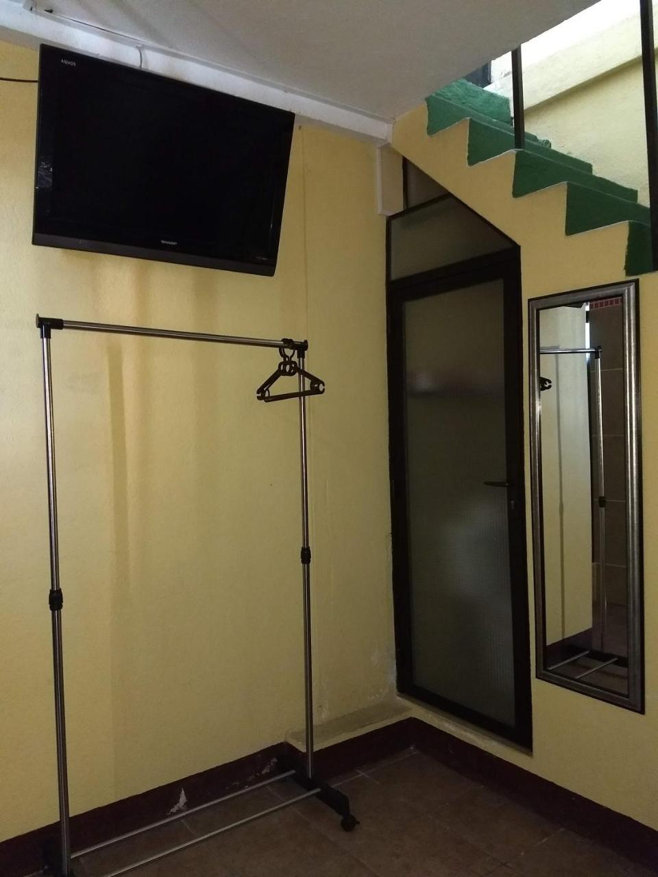 Give House Bed & Breakfast Guatemala City Exterior photo